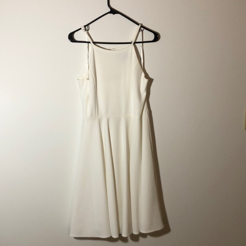 White Lulus dress